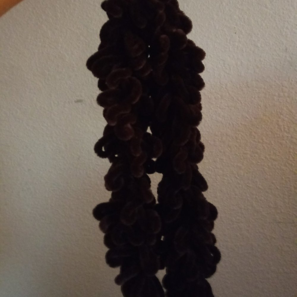 Brown Loop Scarf - Picture 8 of 8